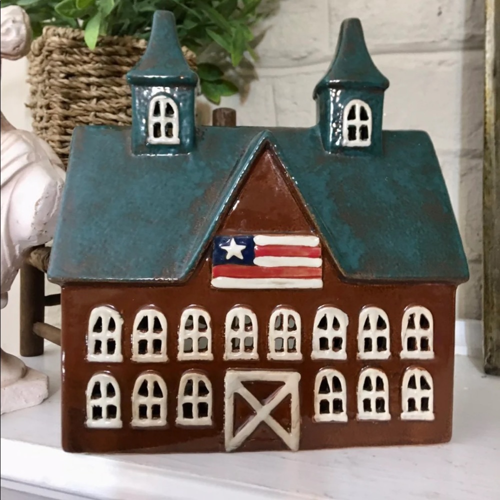 Farmhouse Barn Tea Light Votive Candle Holder Large Primitive NWT